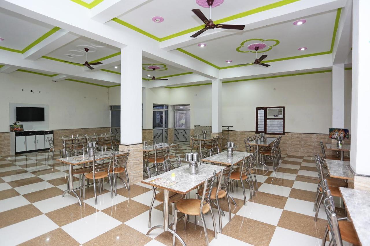 Oyo29517巴尔萨纳宫酒店 Chhata 外观 照片